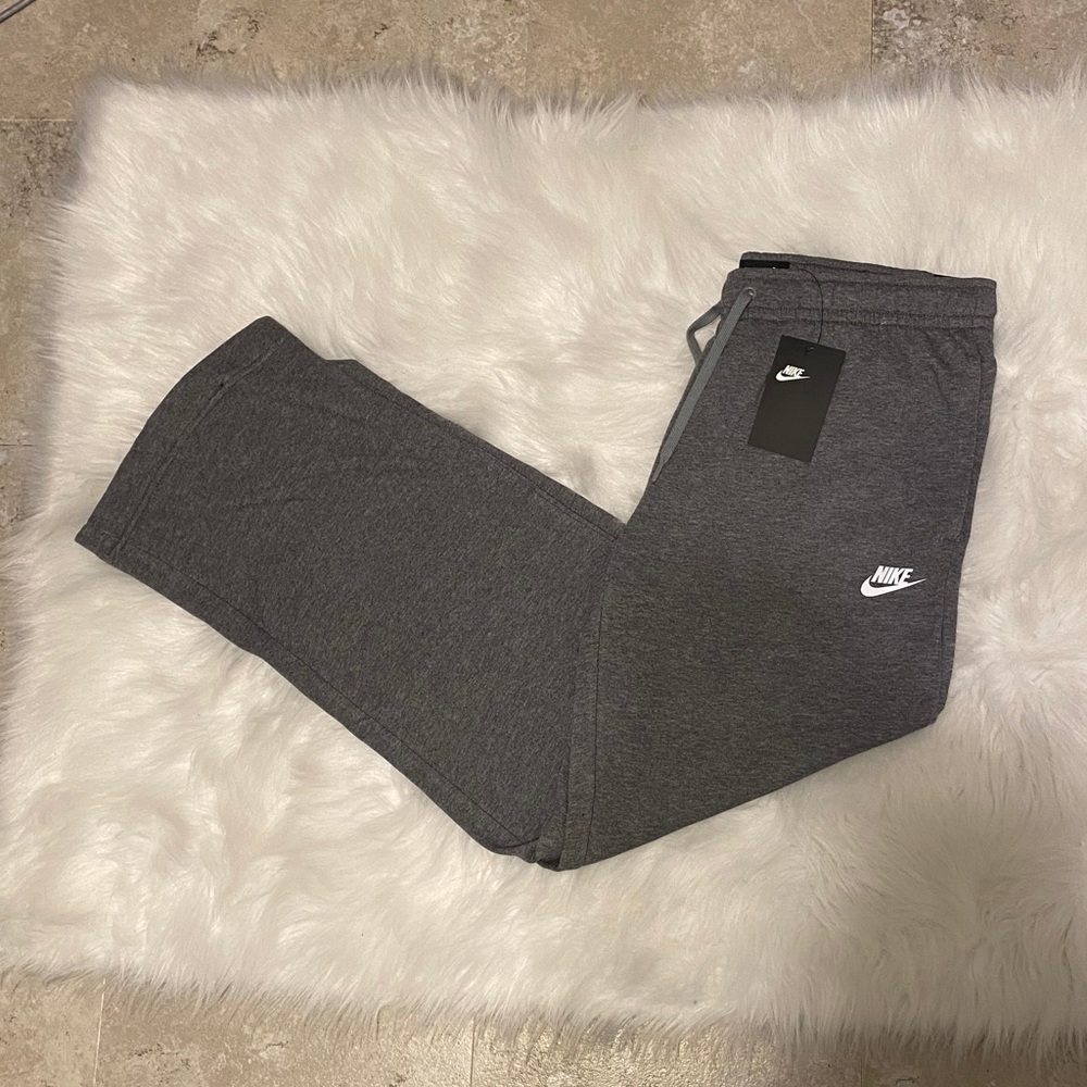 New Nike sweats